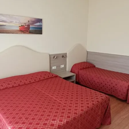 Otel Al Cavallino Bianco 3*