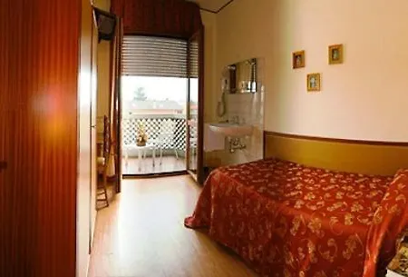 Otel Al Cavallino Bianco 3*