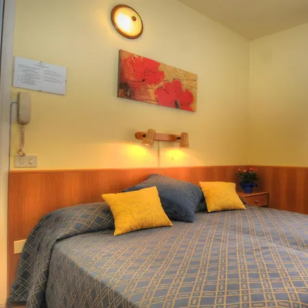 Otel Al Cavallino Bianco 3*